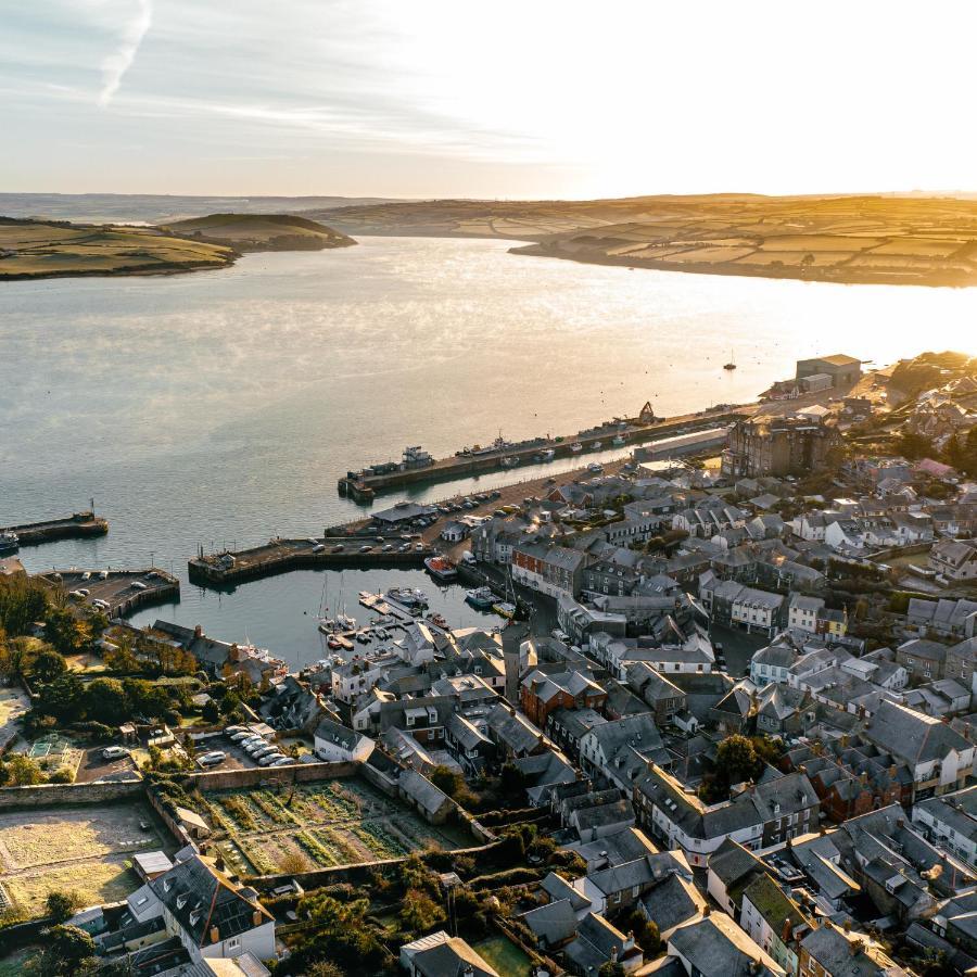 Padstow Escapes - Pajar Luxury Penthouse Apartment Bagian luar foto