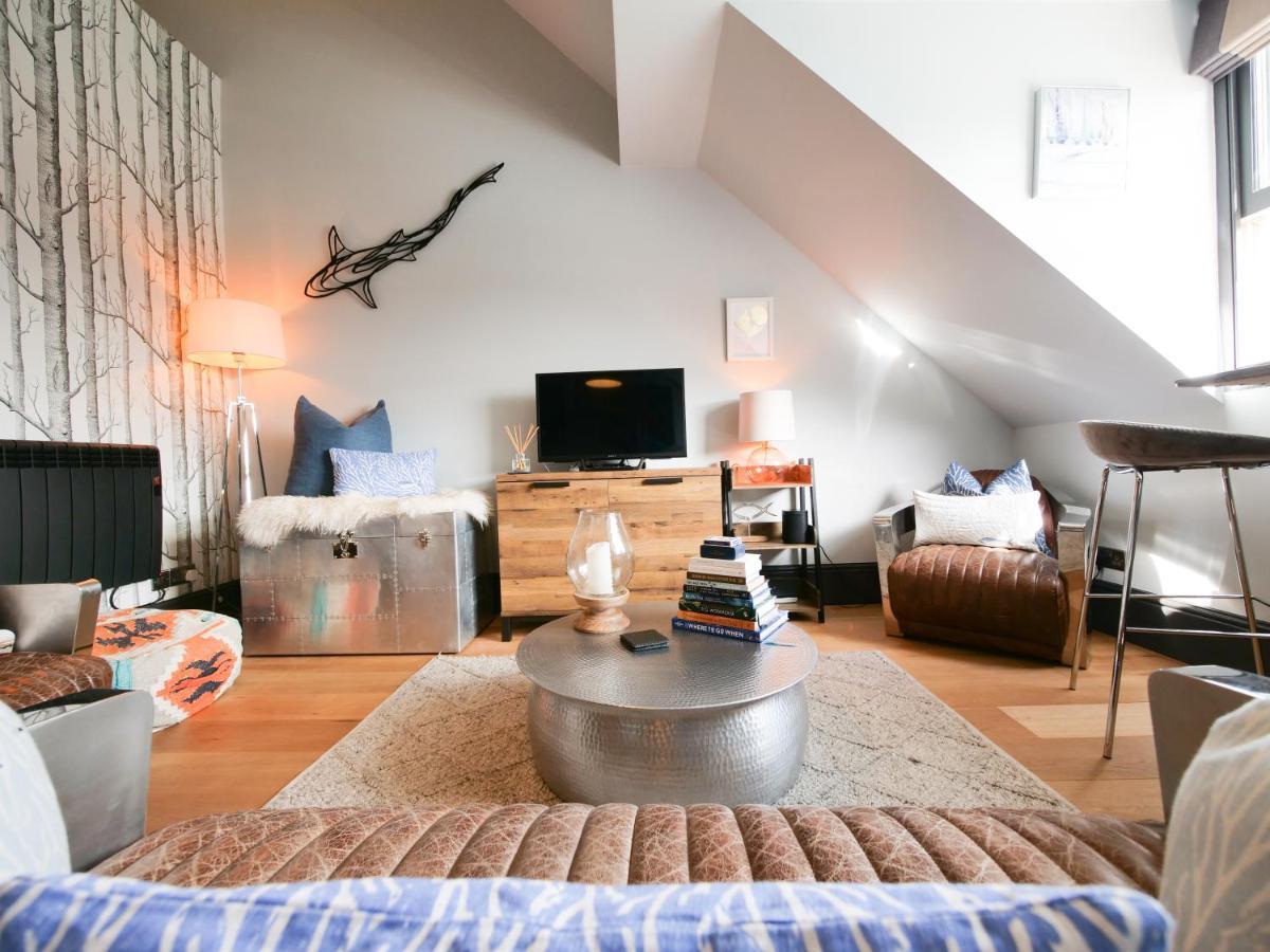 Padstow Escapes - Pajar Luxury Penthouse Apartment Bagian luar foto