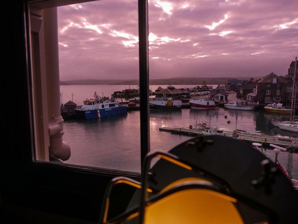 Padstow Escapes - Pajar Luxury Penthouse Apartment Bagian luar foto